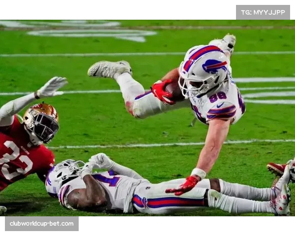 比尔队进攻手段多样 乔什艾伦成为史上首位50场传球冲球达阵均达标球员 比尔队进攻手段多样 乔什艾伦成为史上首位50场传球冲球达阵均达标球员